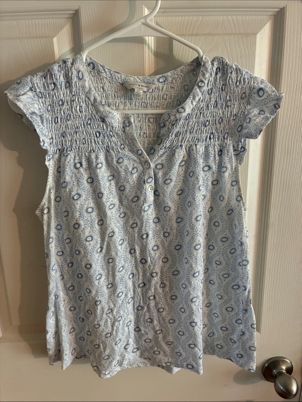 Lucky brand cotton top size small